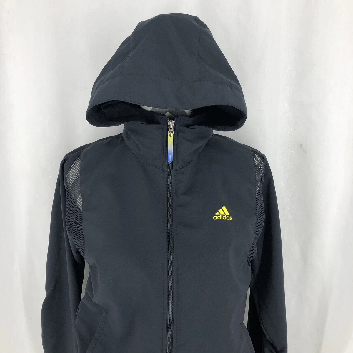 Adidas mesh running best sale jacket