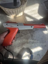 Nintendo NES-005 Light Gun Orange Gray Wired Controller for Nintendo NES