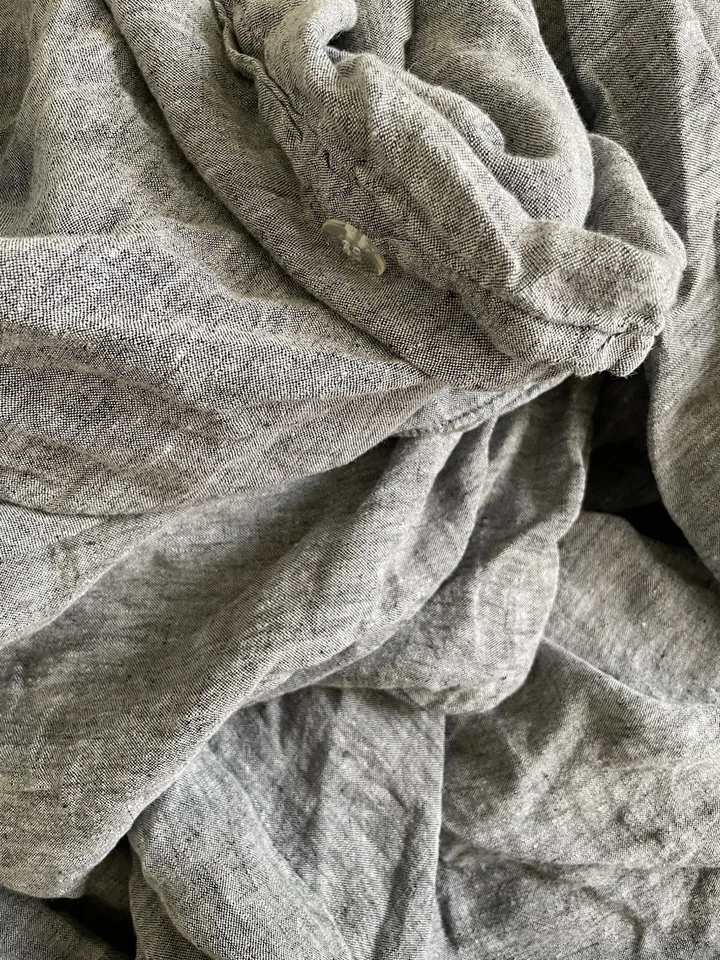 Capa de edredom King de linho marmelo cinza cambraia carvão - Imagem 3 de 4