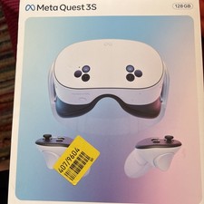 Image of Meta Quest 3S All-In-One Mixed Reality Headset and Controller 128GB White VR