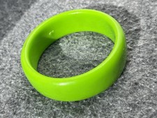 1980s Vtg Lime Green Plastic Bangle. Preowned. Neon 1980s