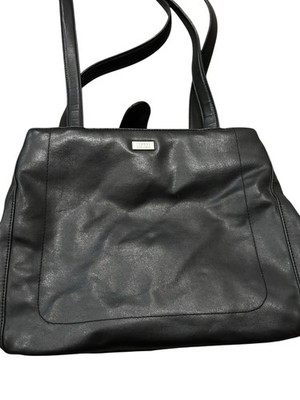 Esprit Worldwide Black Soft Leather Purse Zipper Closure Y2K