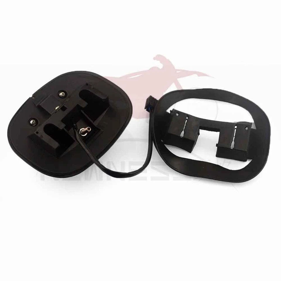 LED Rear Tail Light Brake Lamp For Harley Touring Street Road Glide Road King - Image 4 of 4