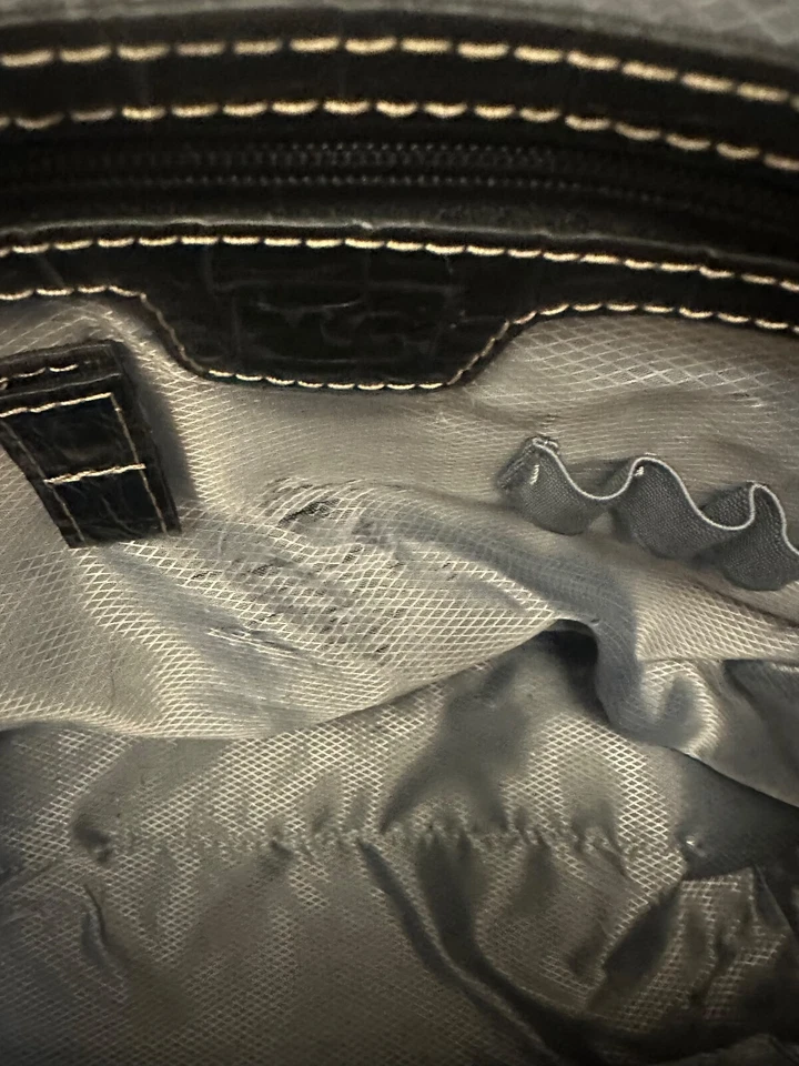 M.C. Bolso de hombro Marc Chantal imitación cocodrilo Foto 3 de 4