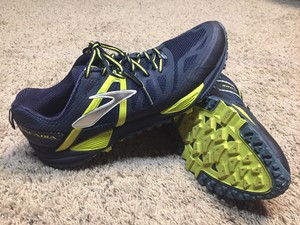 comprar brooks cascadia 10