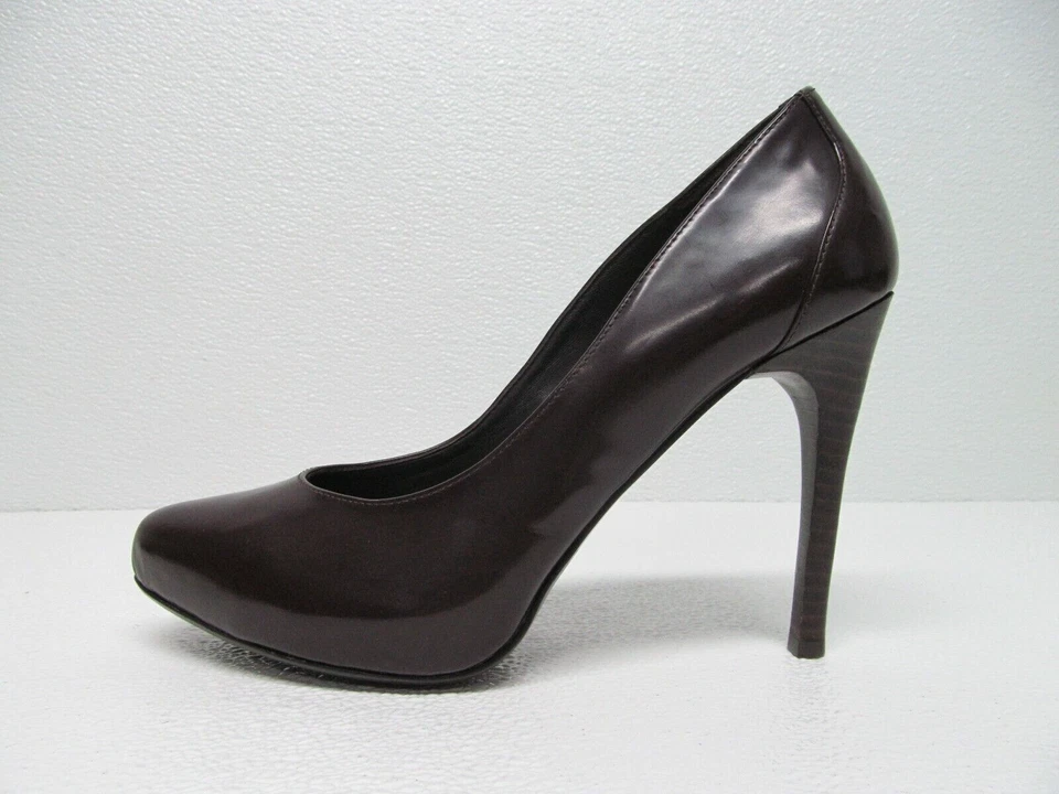 Donald J Pliner Women's Edrice Heels Stiletto Leather Size 8.5M - Image 4 of 4