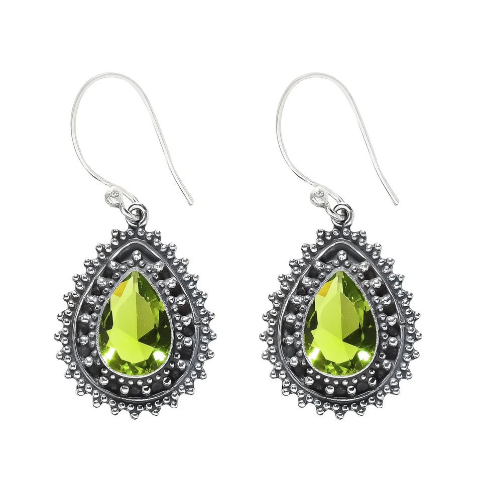 Peridot Gemstone 925 Sterling Silver Jewelry Earring, Beautiful Earring - Image 3 of 4