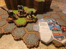 Heroscape Gorillinators - Figures And Card