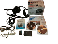 Canon EOS 350D in original packaging, without lens, DEFECTIVE, 2 pins on...