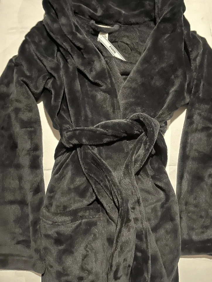 Nuevo Victoria's Secret ROSA Felpa Corto Acogedor Suave Bata Logo Negro Talla S Nuevo con Etiquetas Foto 2 de 3