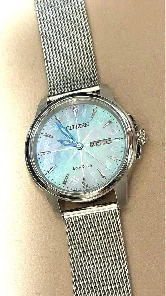 Reloj Citizen Final Fantasy XIV Colaboración LIGHT FF14 Caja Limitada Casi Como Nuevo Foto 2 de 4