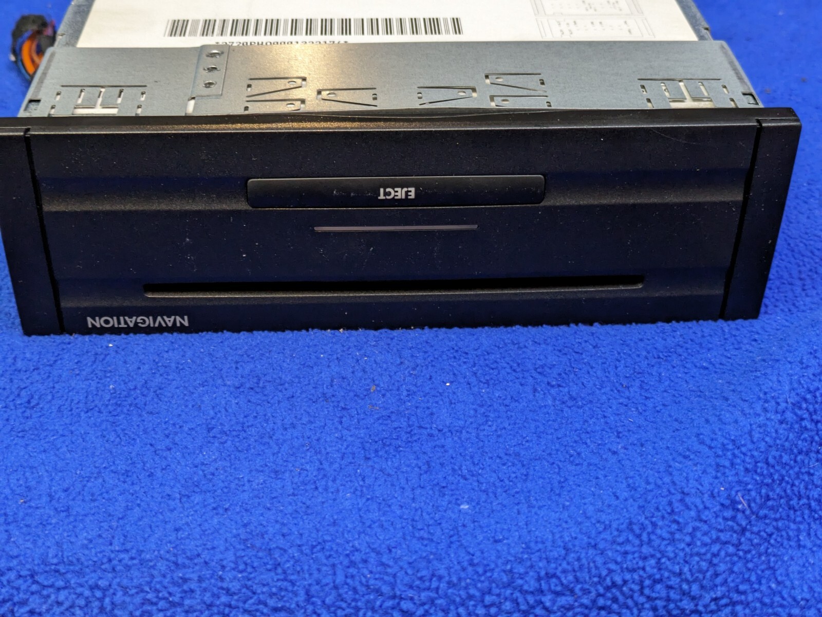 2006-12 BENTLEY CONTINENTAL FLYING SPUR NAVIGATION DVD PLAYER CONTROL +pigtail