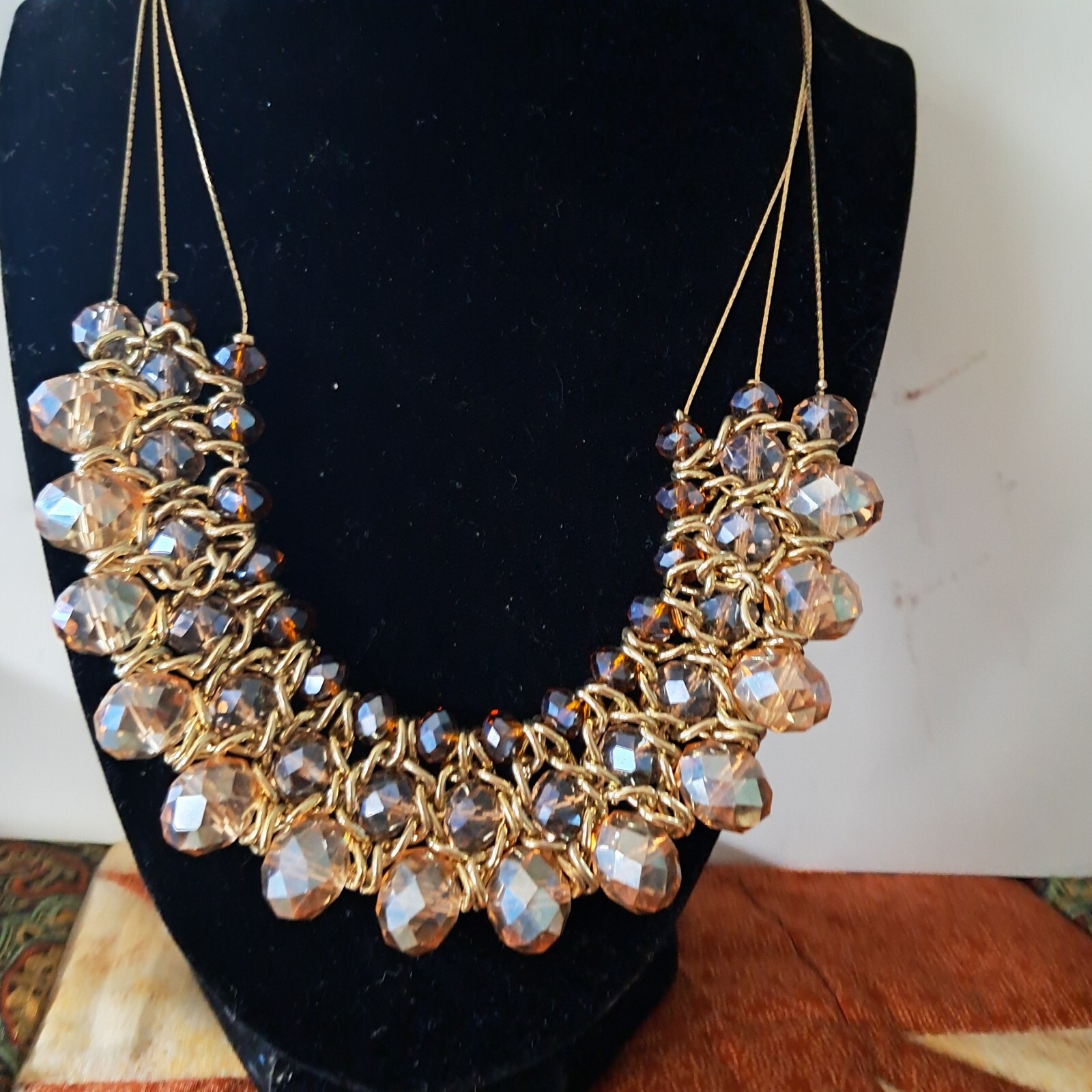 Large Bibb Statement Necklace Neeutral Tones Gold… - image 4