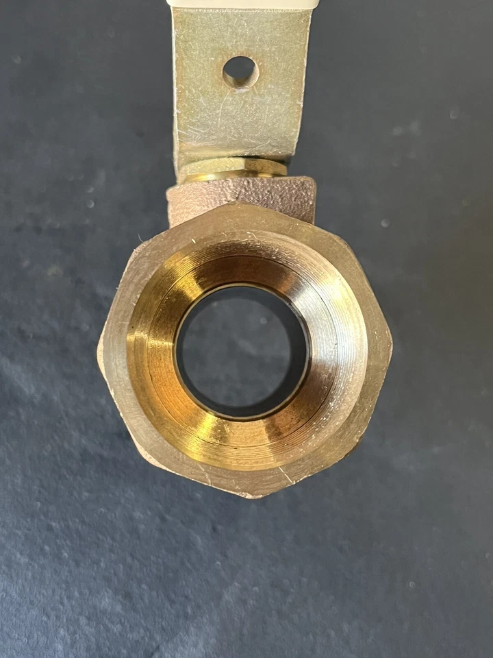1-1/4" FNPT Lead-Free Bronze Std. Port Ball Valve, 150 WSP 600 WOG, MADE IN USA - Image 3 of 4