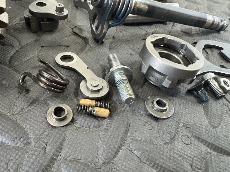 2018 16-18 KAWASAKI KX450F OEM MOTOR TRANSMISSÃO TRANNY ENGRENAGENS EIXO DE MUDANÇA BOM - Imagem 2 de 4