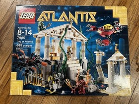 Lego 7985 City Of Atlantis Complete With All Figures. Rare, Retired Lego set.