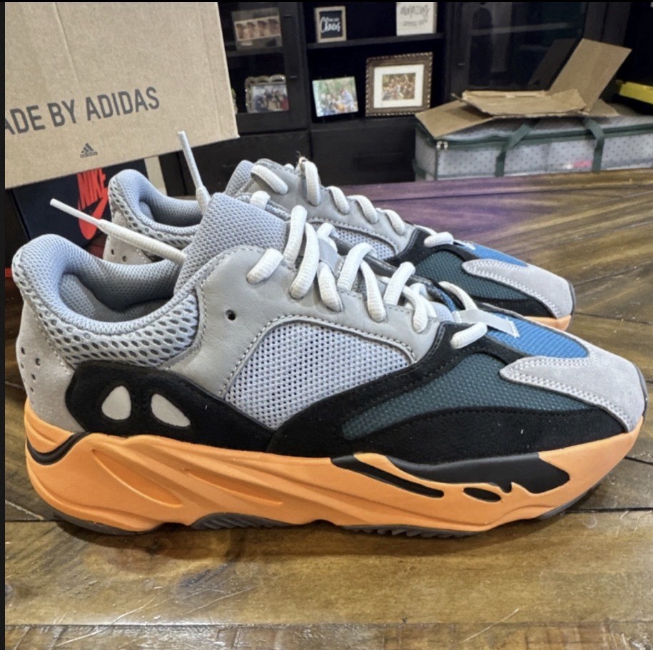 adidas Yeezy Boost 700 GW0296 Wash Orange Men's Sneakers Gray Orange 2021