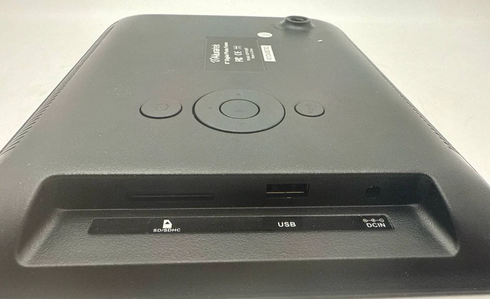 Aluratek Digital Photo Frame 8 In LCD Display USB SD Card Auto Slideshow Black - Image 2 of 4