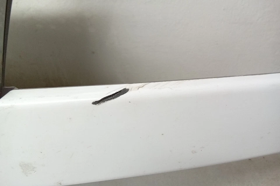 Chevrolet Silverado 2500 2005 parrilla OEM Foto 2 de 4