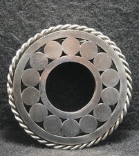 WJ03156 VINTAGE 1970s MACHINE SHOP MADE  GROUP OF CIRCLES  UNISEX BELT BUCKLE