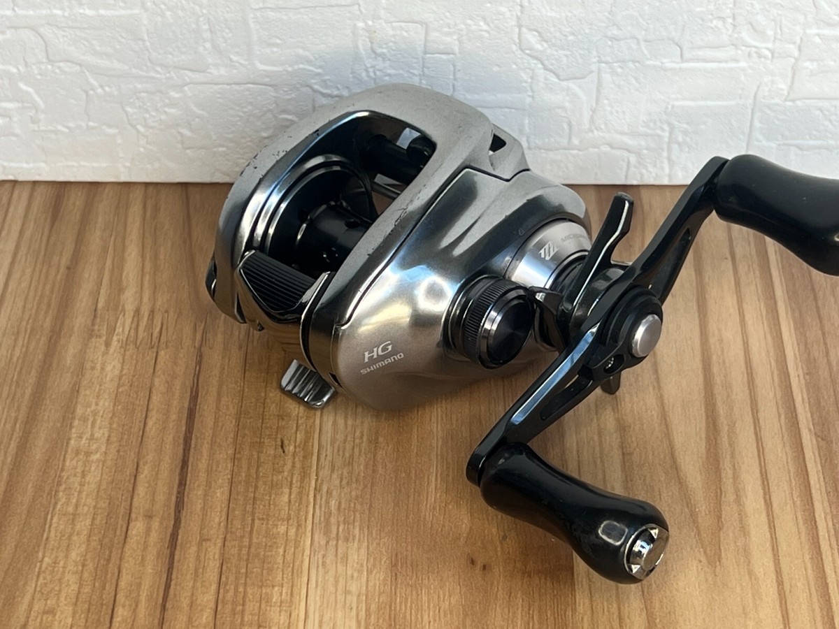 Shimano 18 Bantam MGL HG Right Baitcasting reel 7.1:1 Gear Very