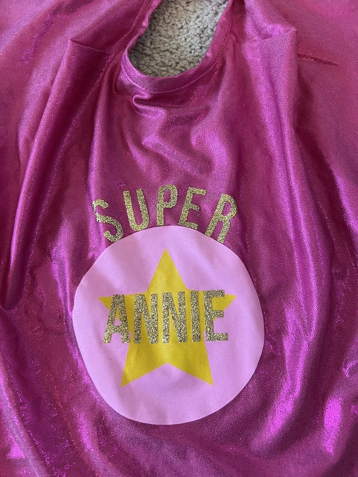 Pottery Barn 孩子 婴儿 超级英雄 女超人 服装 套装 “Super Annie” — 第 2/4 张图片