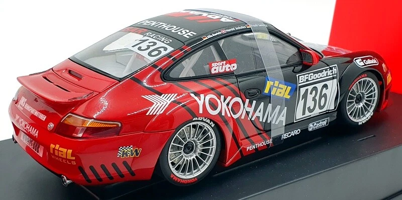 Autoart 1/18 Scale Diecast 77830 - Porsche 911 GT3 RS Yokohama 