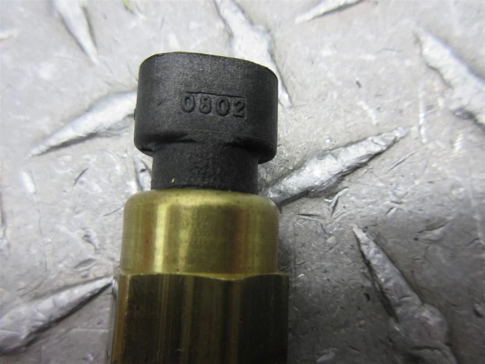 Harley Davidson Road King Classic 2008 FLHRC lote de sensores OEM temperatura del aceite probado Foto 3 de 4