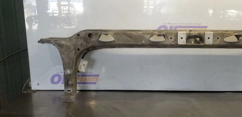 22 FORD F350 SUPER DUTY UPPER RADIATOR CORE SUPPORT 6.2L - Image 2 of 4