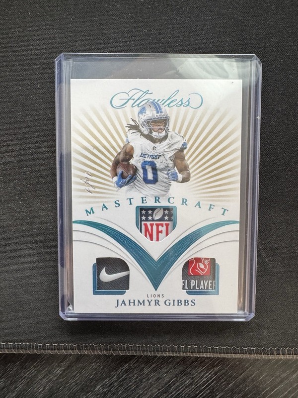 Jahmyr Gibbs 2025 Flawless 1/1 Triple Patch