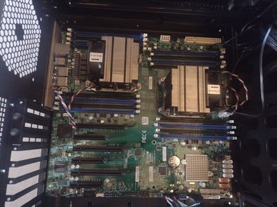Supermicro X10DRi + 2 x Intel(R) Xeon(R) CPU E5-2680 v4 @ 2,40GHz