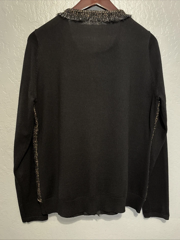 Elie Tahari Women's Cardigan Sweater Size L Extra Fine Merino Wool - Image 4 of 4