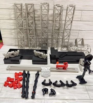 Monday Nitro Arena WCW 1999 Jakks Pacific Action Figure Playset - Incomplete G1