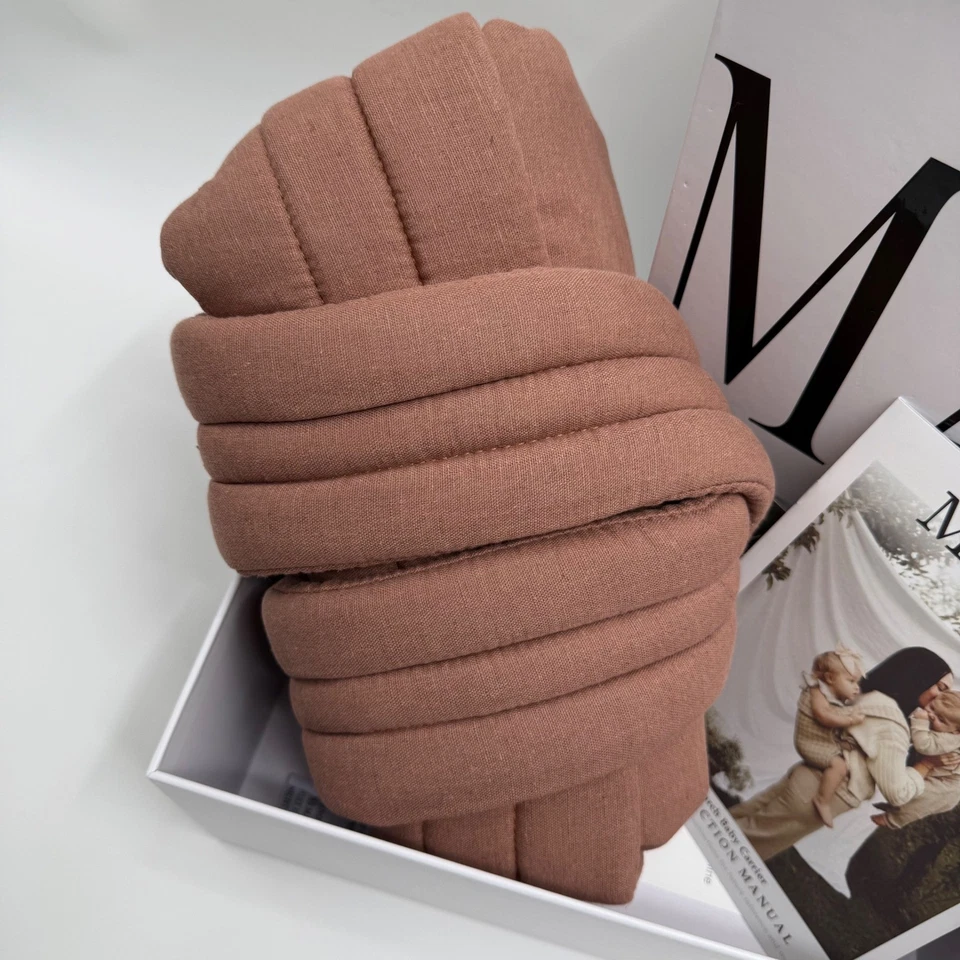 Porta-bebês recém-nascido ergonômico MABE Monarch - Mocha novo na caixa! - Imagem 3 de 4