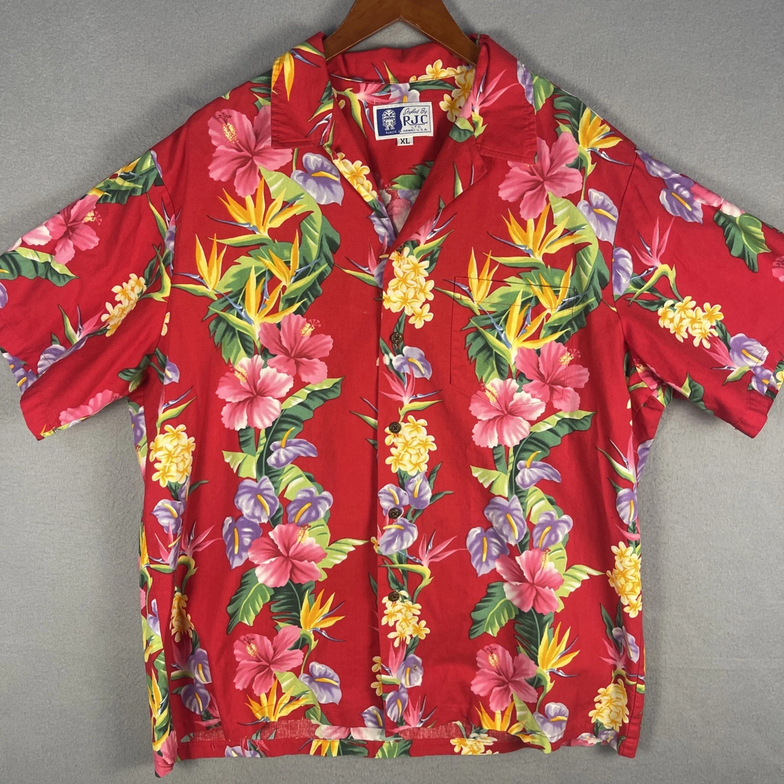 RJC Hawaiian Shirt Mens XL Red Floral Pocket Hybiscus Bird of Paradise USA Made
Opens in a new windo
