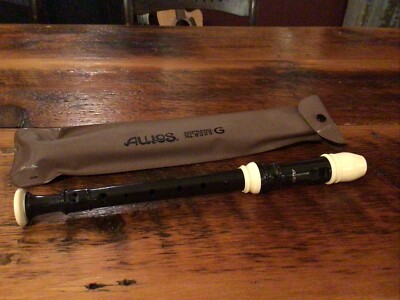 Aulos Baroque Soprano Recorder 802s G  With Case. German Fingering