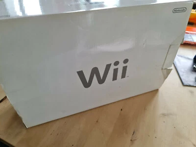 console wii blanche en carton d'origine - Photo 1/4