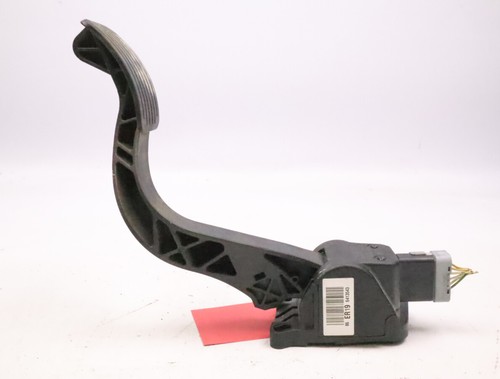 Pédale D'accélérateur D'occasion Pour Citroën C3 Picasso 1.6 HDI 90CV - Réf. 9681383980
