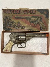 VTG 1940 Stevens 49-ER Cast Iron Gold Plated Cap Gun w/ Original Box
