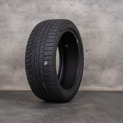 1x 245/45 R19 102H Pirelli Winter P Zero DOT 4023 5,5 mm Winterreifen