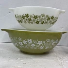 2 Vintage Pyrex Spring Blossom Cinderella Bowls  443 2-1/2qt & 444 4qt See Descr