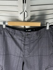 Tony Hawk Men's Skater Board Shorts Size 33 Gray Plaid Stripe Y2K