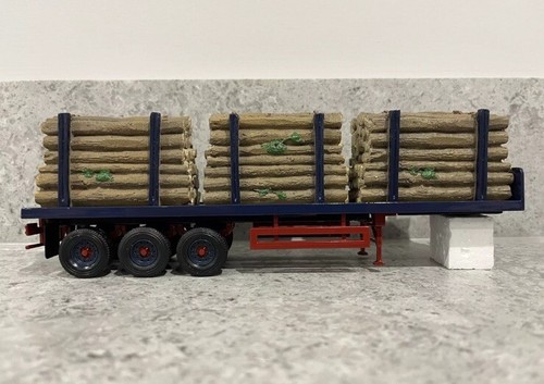 Corgi - Tri-Axle Flatbed Trailer & Log Load - Jos Millican - CC11905 - 1.50 Mint - Picture 3 of 6