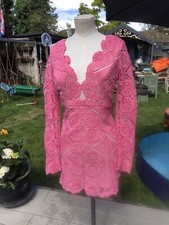 LOVE TRIANGLE SIZE 10 PINK STRETCH CROCHET LACE BODYCON MINI DRESS
