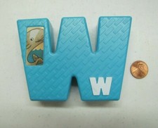Vintage Sesame Street Letter W Jim Henson Tyco 3" Textured Alphabet Replacement