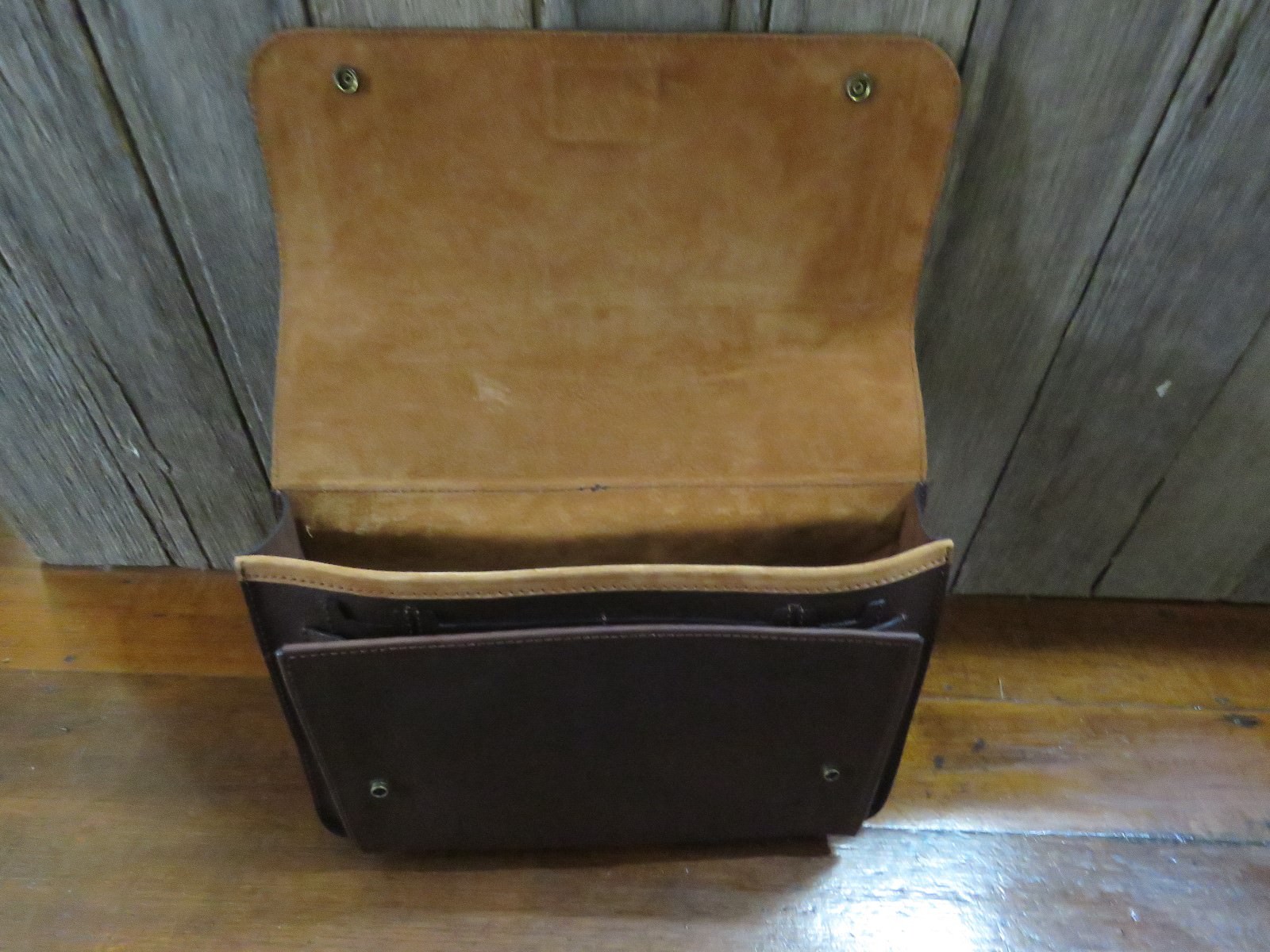 MADE IN AUSTRALIA Leather briefcaseDocument caseLaptop bag Quality