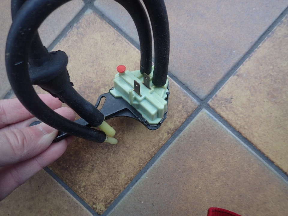 Ford Thunderbird 1972 interruptor de seguridad neutro, ¡nuevo en stock! Respaldo D2SZ-15520-A Foto 3 de 4