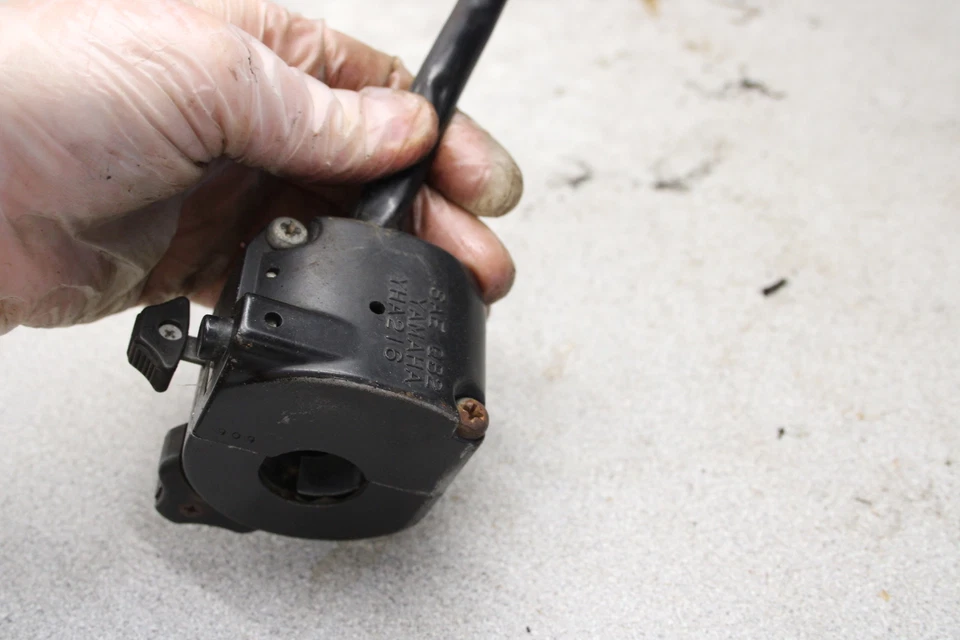 Mando manillar izquierdo Yamaha XS360 1976 F13-2080.LB Foto 4 de 4