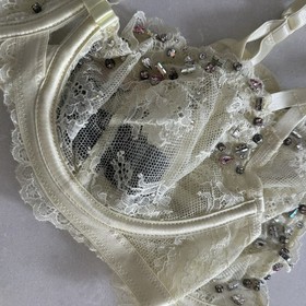 Victoria's Secret Designer Swarovski Crystal Yellow 32C /34C Bra L Panty Set