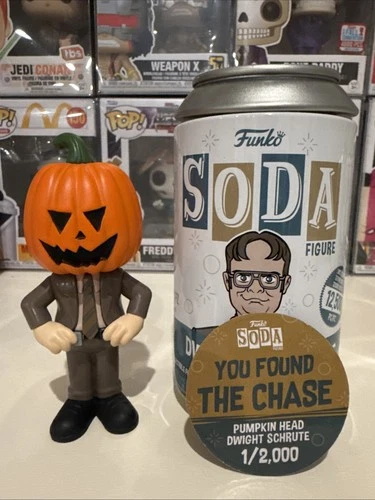 Funko Soda The Office Dwight Schrute Pumpkin Head Chase LE 1/2,000 Mint Rare